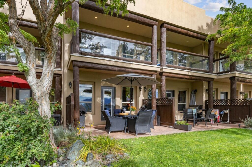 #104 – 5401 Lakeshore Drive